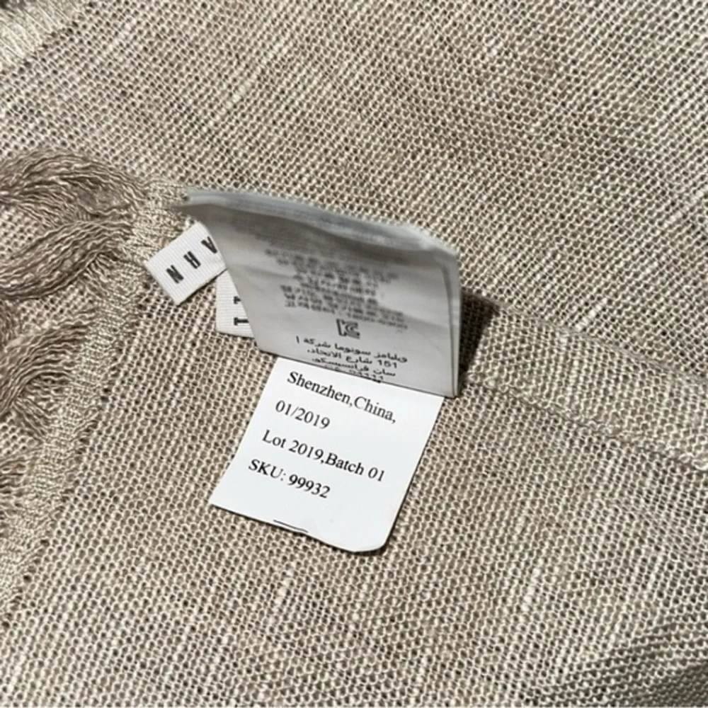 Pottery Barn Linen Flax Knotted Fringe Table Throw Cloth 50” x‎ 50”